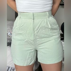 Zara short